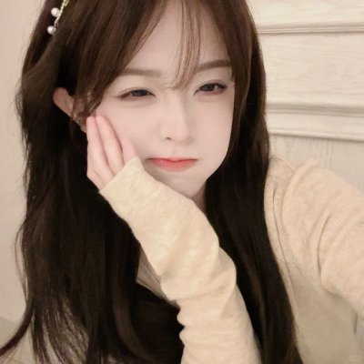 诺娜和埃斯特